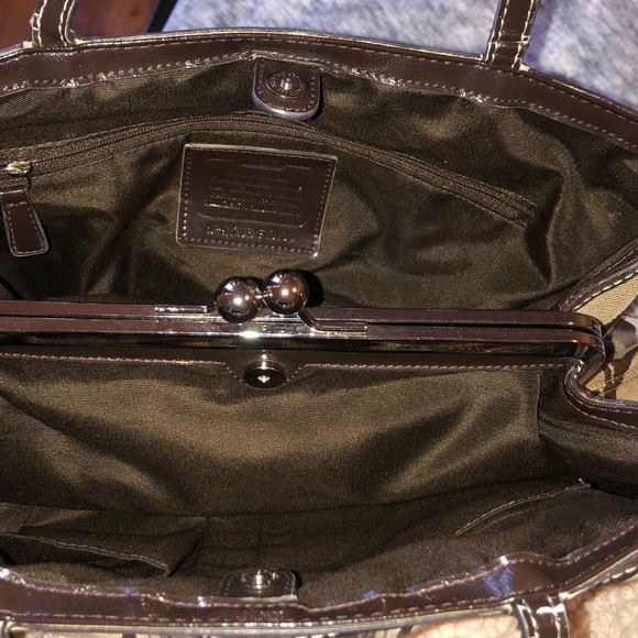 Coach Brown purse - Picture 3 of 3